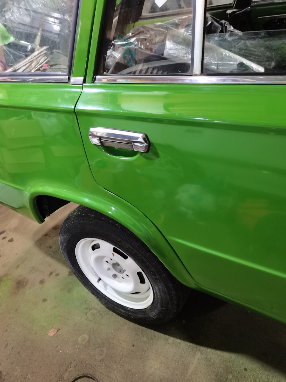чуть дальше ракурс. — Lada 21021
