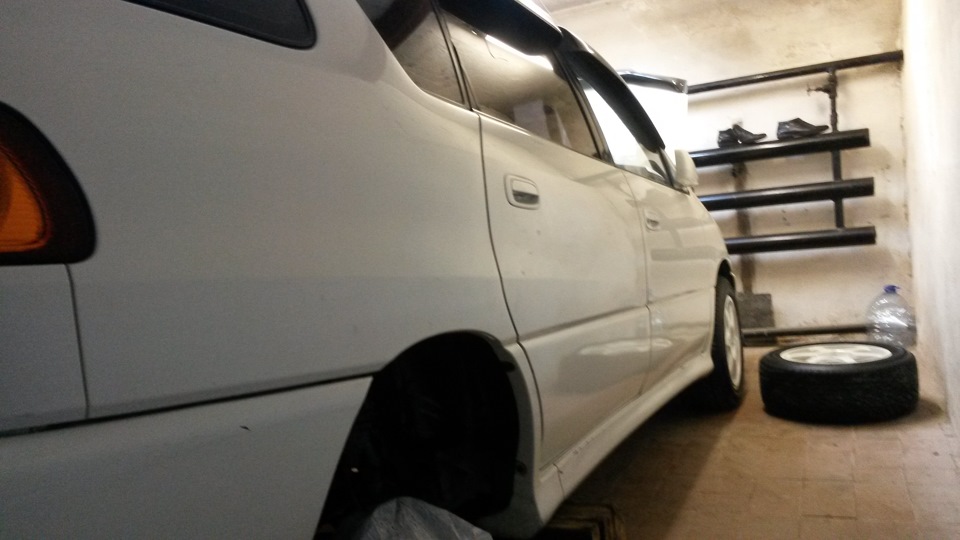 Фото в бортжурнале Toyota Ipsum (10)