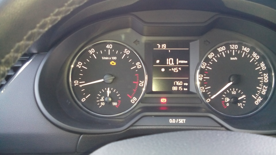Затем выскочило вот это… — Skoda Octavia A7 Mk3