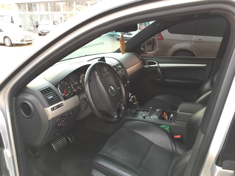 Фото в бортжурнале Volkswagen Touareg (1G)