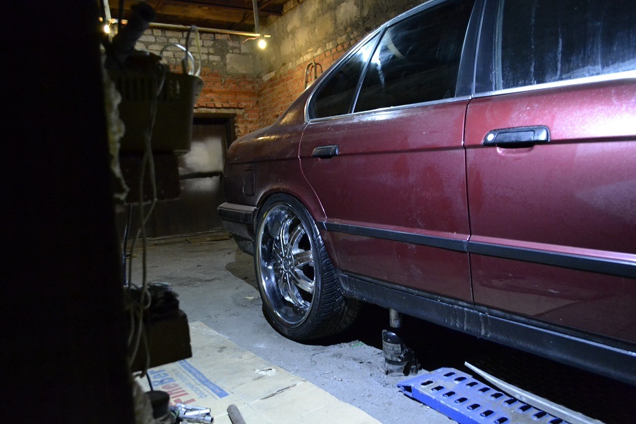 Фото в бортжурнале BMW 5 series (E34)