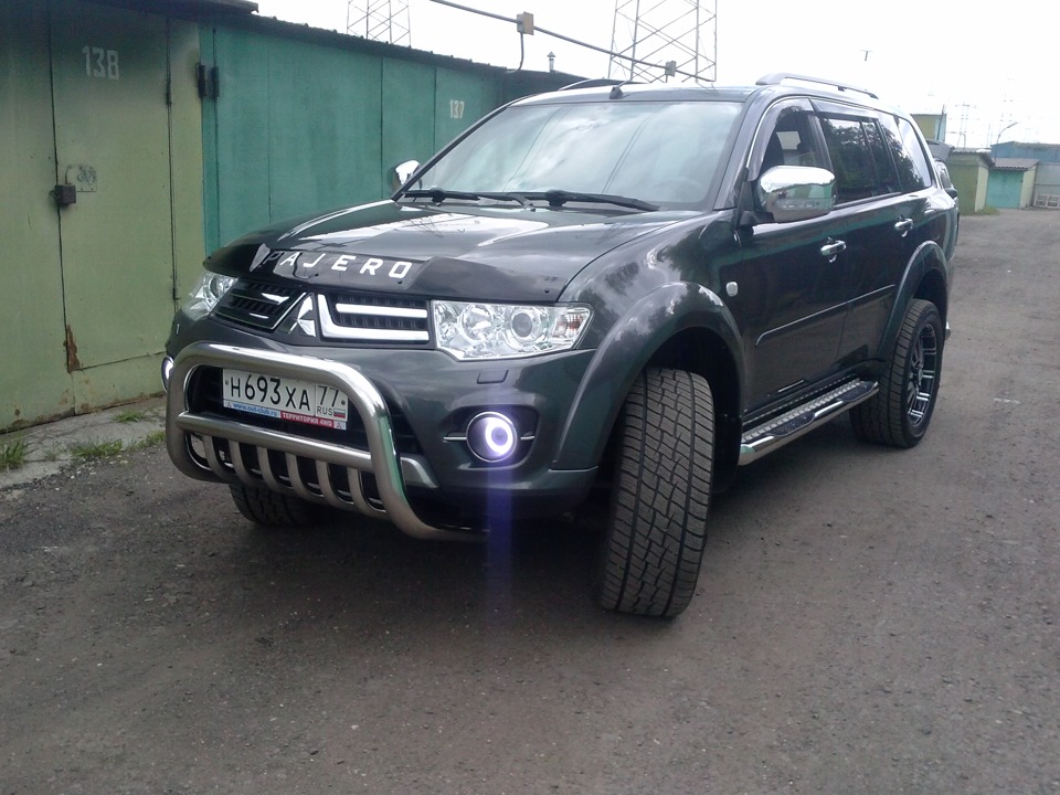 11 — Mitsubishi Pajero Sport (2G)