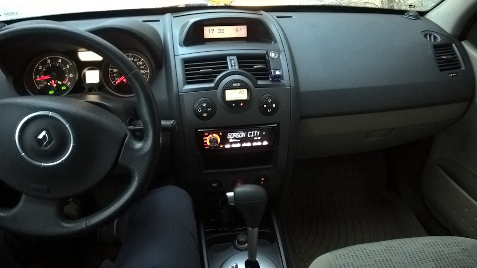 Фото в бортжурнале Renault Megane II