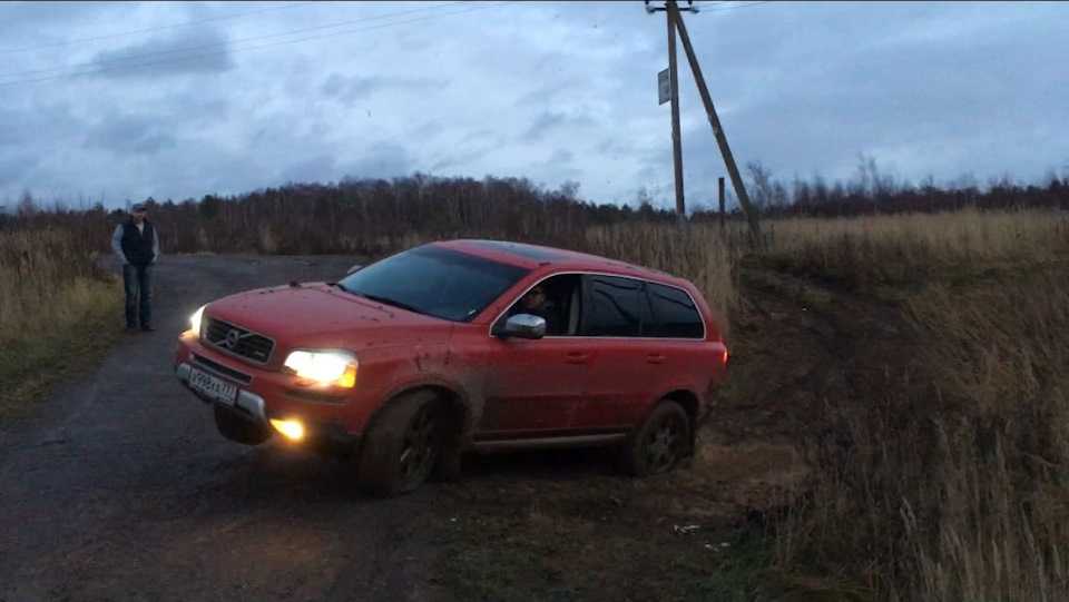 Фото в бортжурнале Volvo XC90 (1G)
