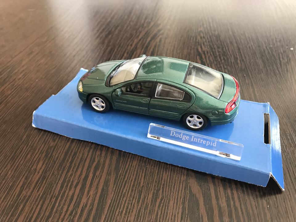 Фото в бортжурнале Dodge Intrepid II