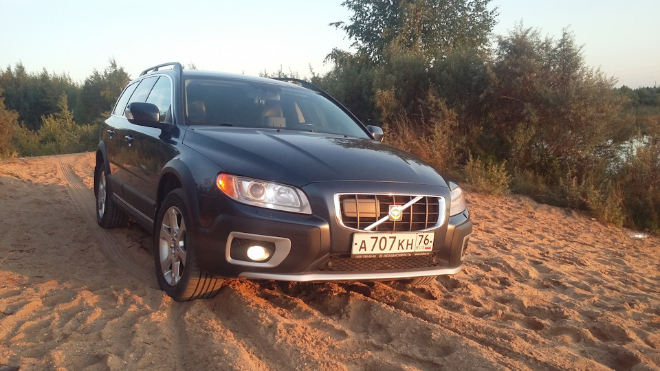 Volvo XC70 Синий кит