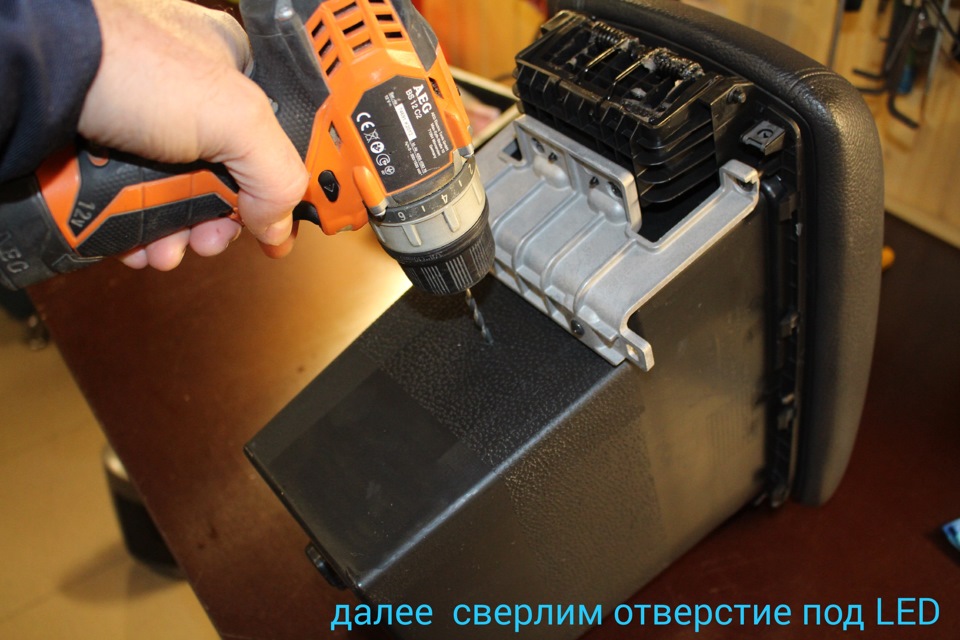 #11 — KIA Sorento (2G). Запчасти на фото: BS1202