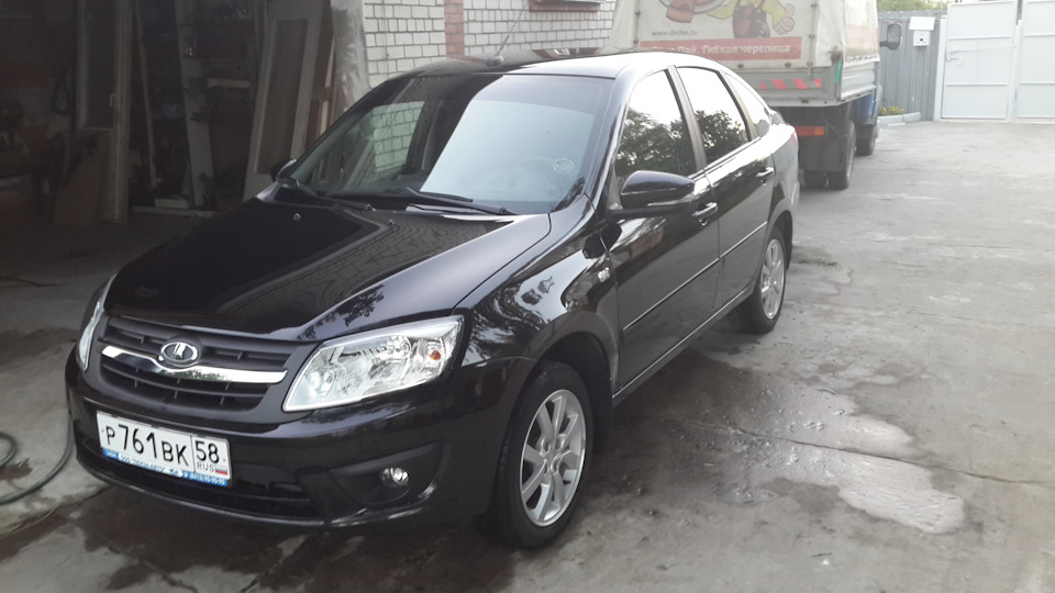 Фото в бортжурнале Lada Гранта Лифтбек (1G)