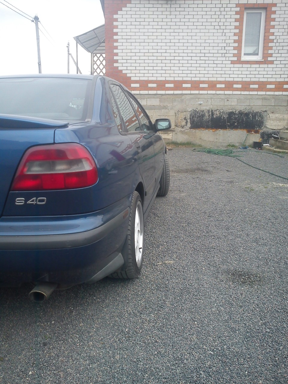 Бонус. P.s. Фонарь не полирован — Volvo S40 (1G)