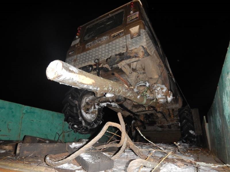 19 — Nissan Terrano II