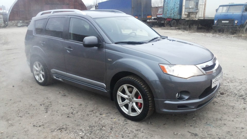 Общий вид… — Mitsubishi Outlander XL