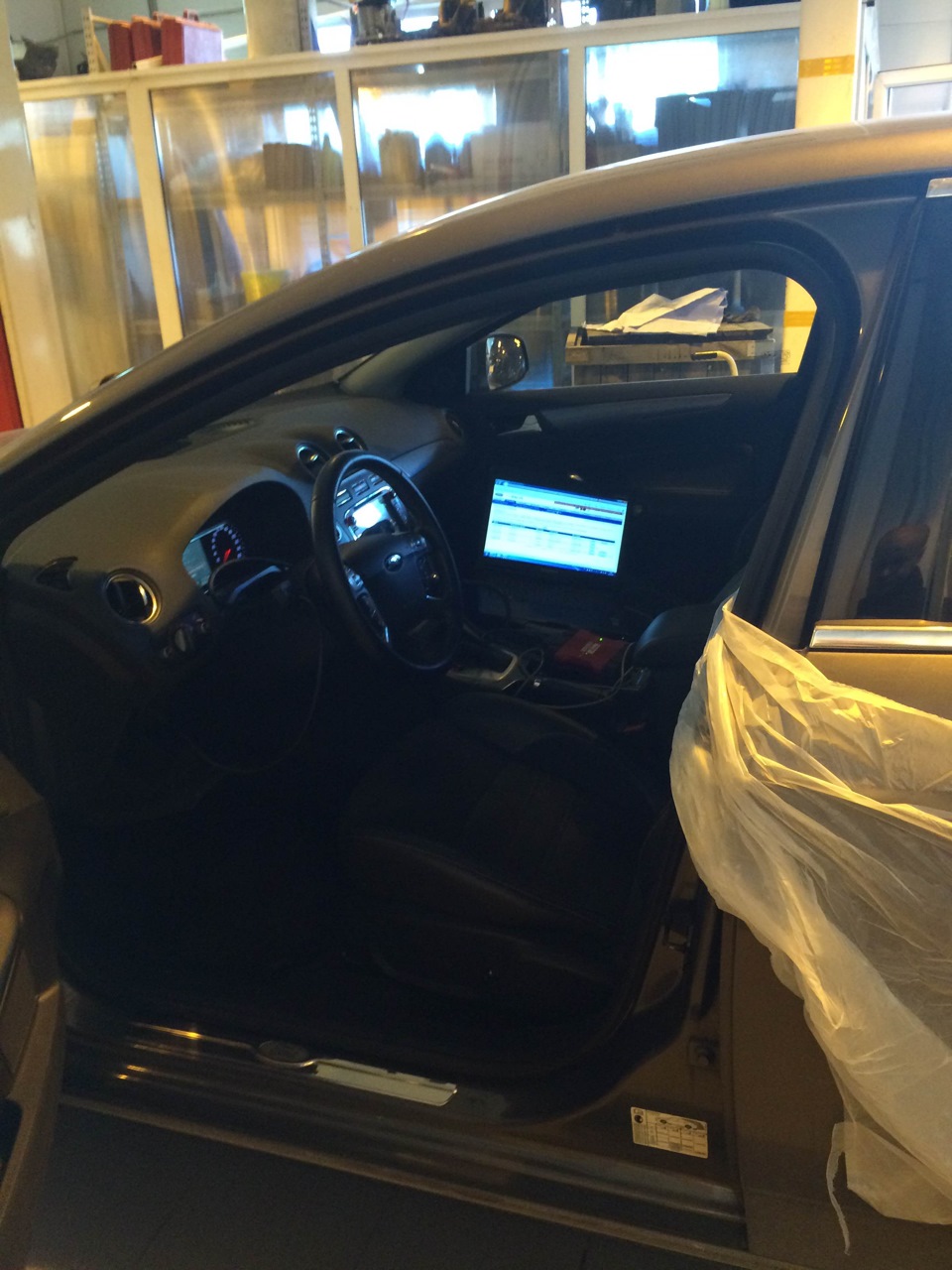 Фото в бортжурнале Ford Mondeo IV