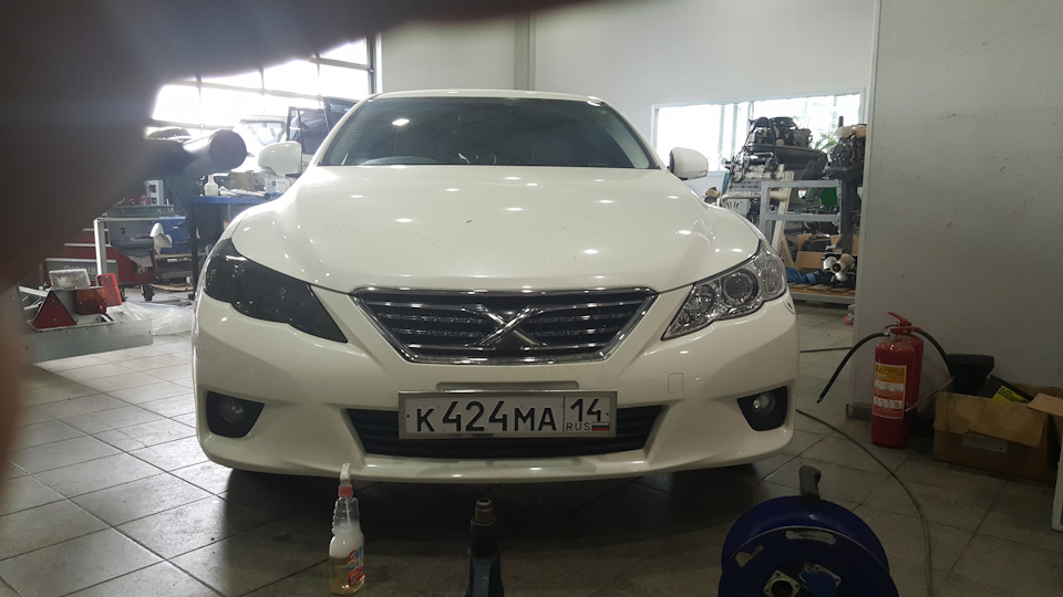 Фото в бортжурнале Toyota Mark X (GRX130)