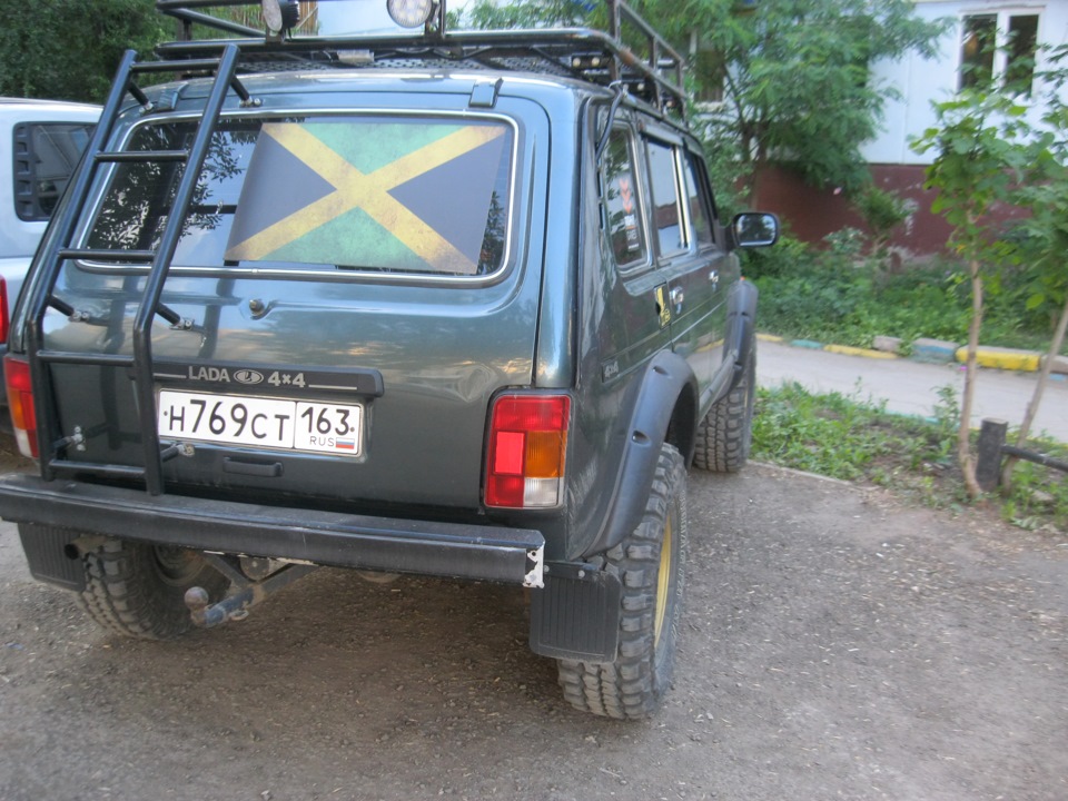 Фото в бортжурнале Lada 4x4 5D