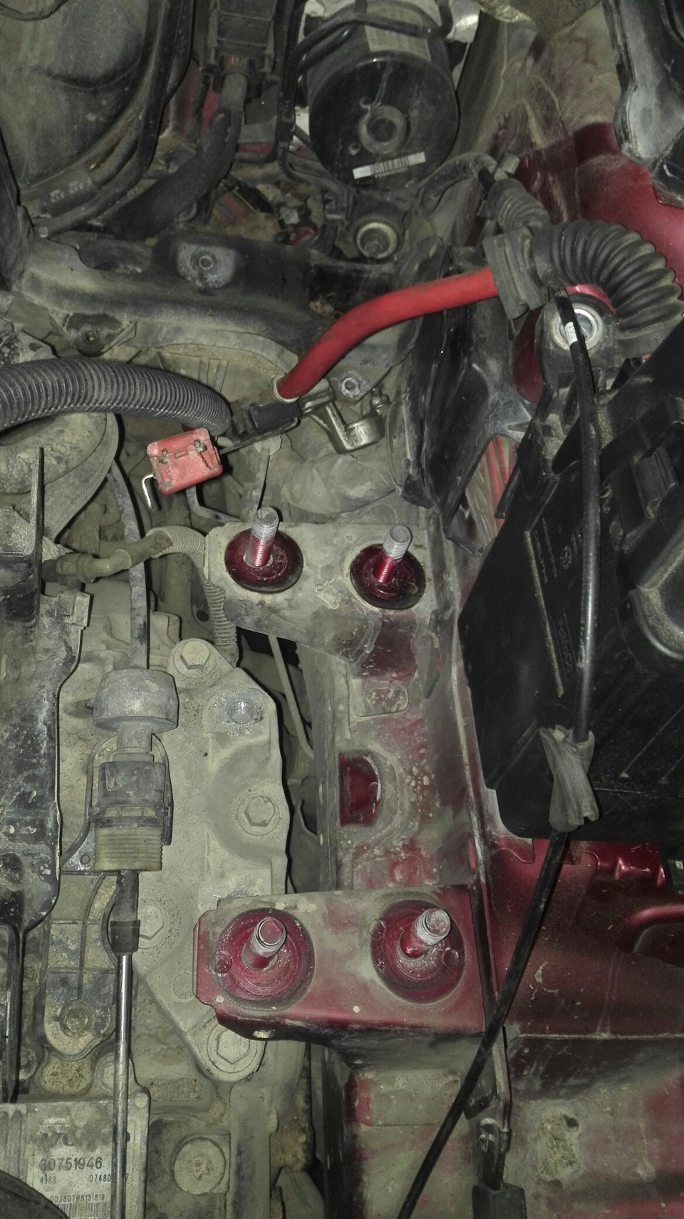 Фото в бортжурнале Volvo V70 III
