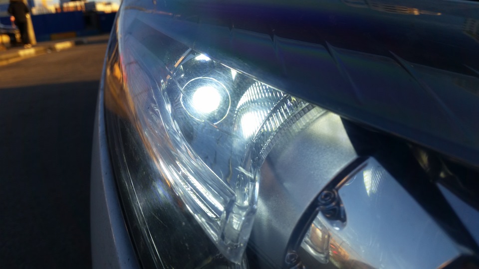 Смотрим в глаза китайскому чуду — Renault Megane Coupe (3G)