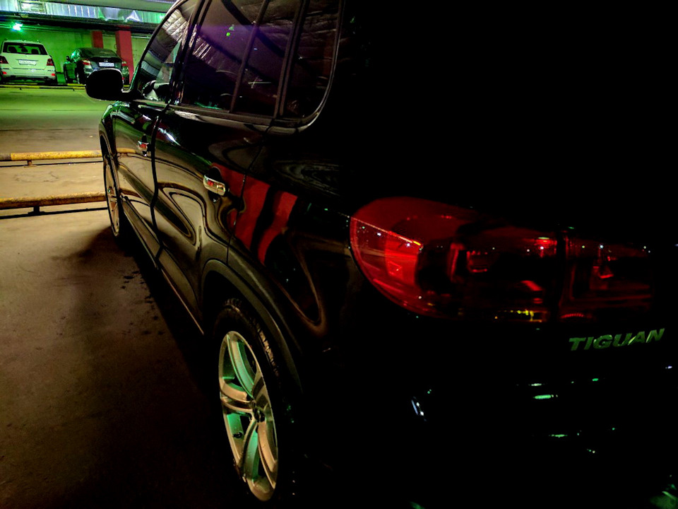 Фото в бортжурнале Volkswagen Tiguan (1G)