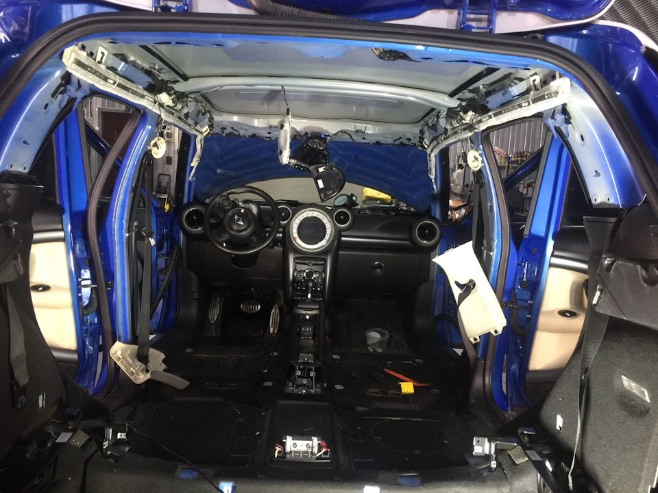 Фото в бортжурнале MINI Countryman (1G)