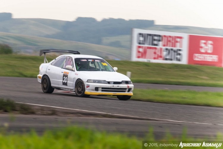 Фото в бортжурнале Honda Integra Type-R Sedan (DB8)