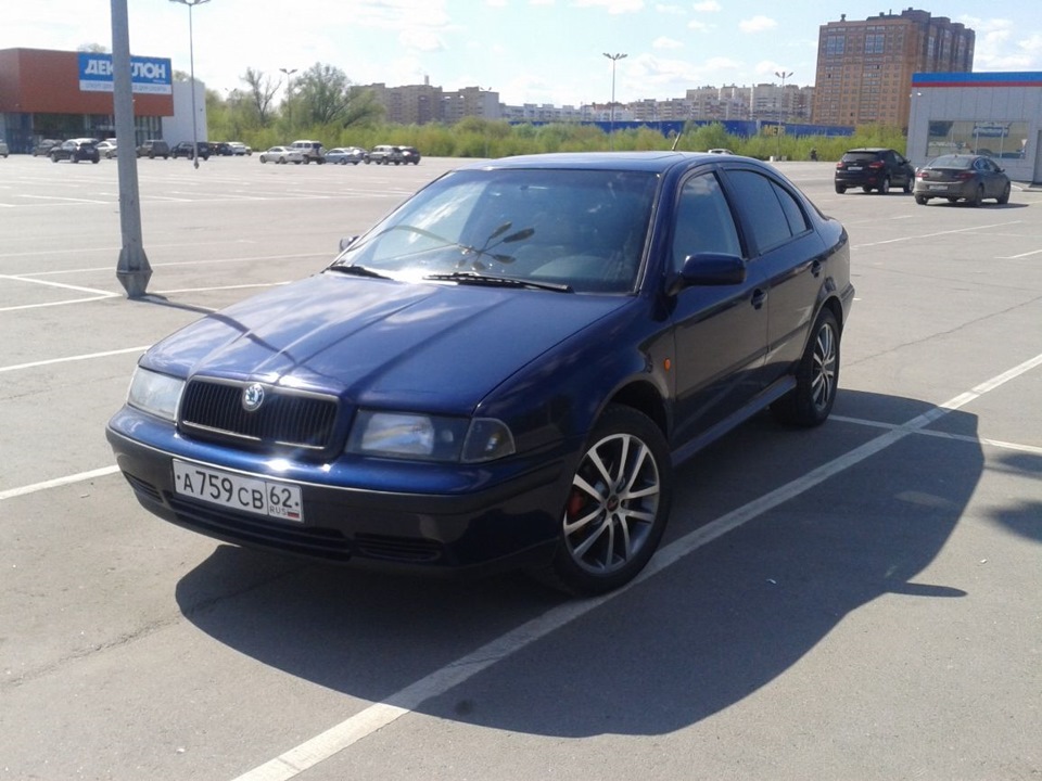 Фото в бортжурнале Skoda Octavia A4 Mk1. Запчасти на фото: C8623