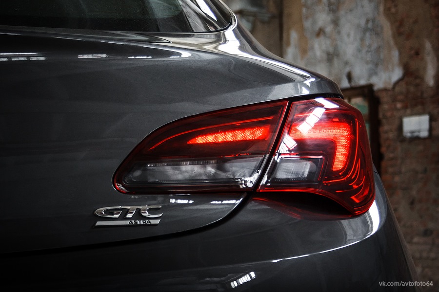 Фото в бортжурнале Opel Astra J GTC