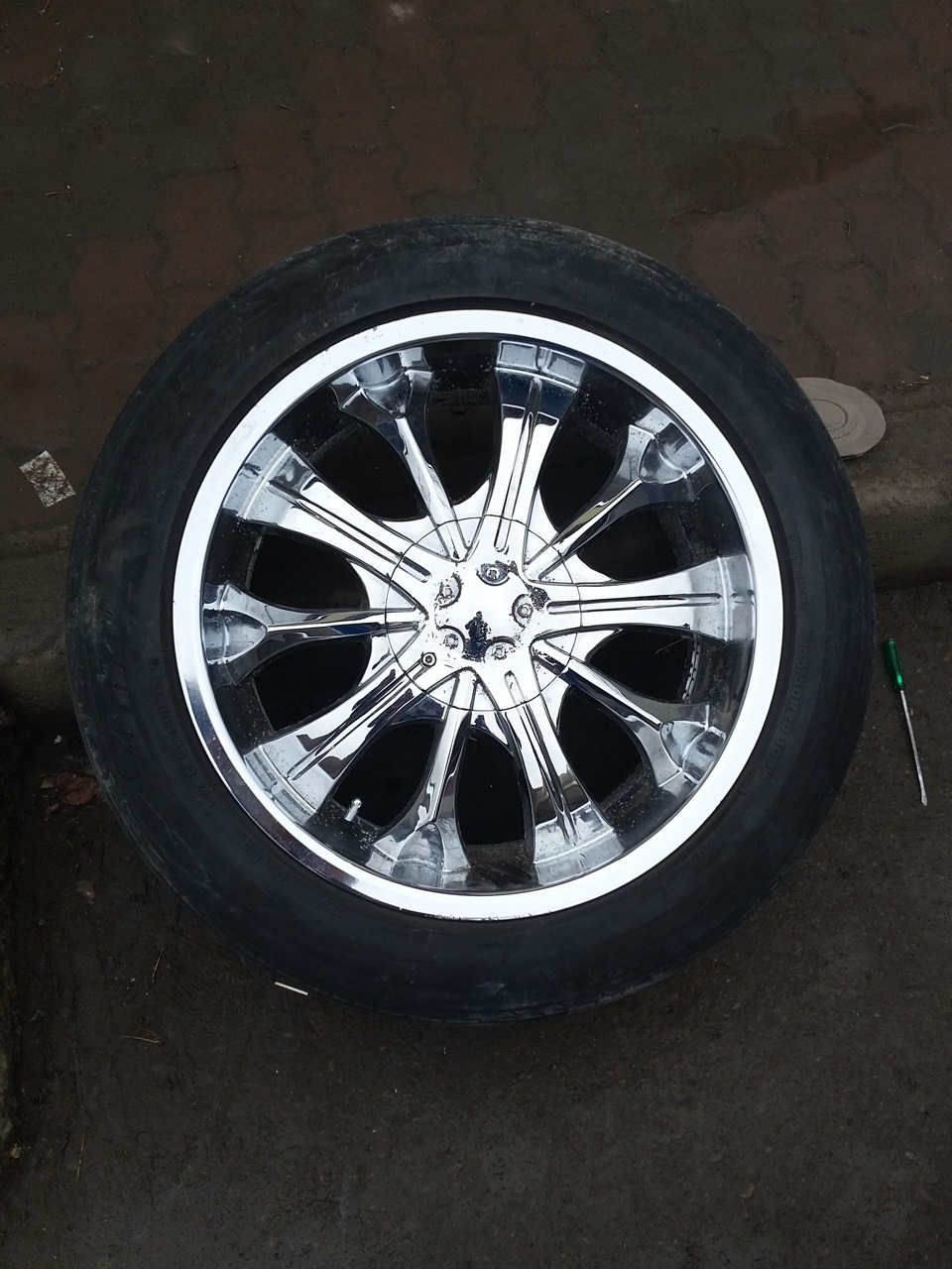 Фото в бортжурнале Lexus LS (UCF30)
