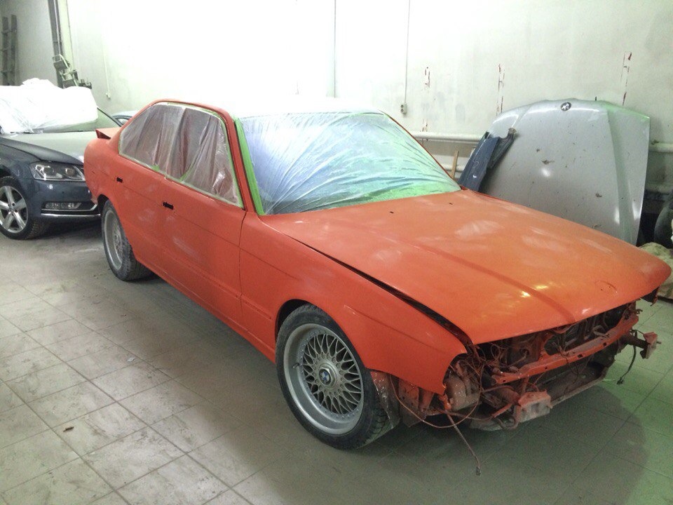 Фото в бортжурнале BMW 5 series (E34)