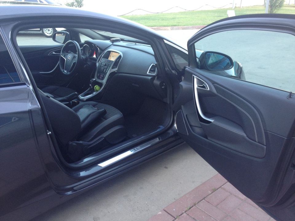 Фото в бортжурнале Opel Astra J GTC