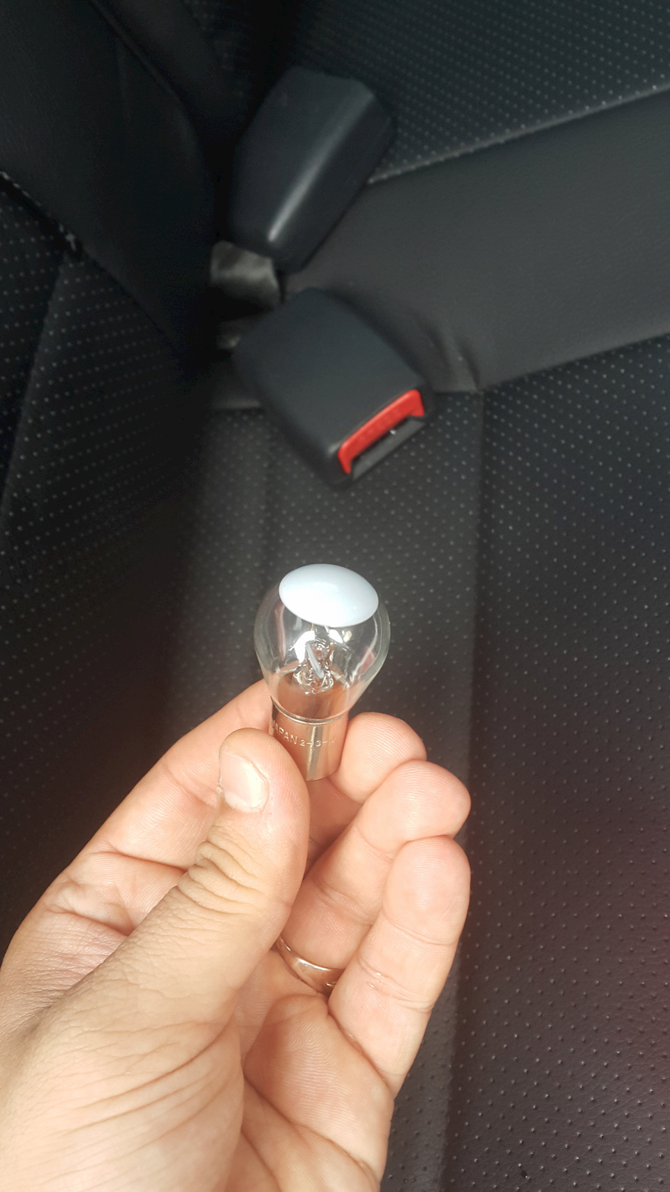 Лампа 35Вт — KIA Rio (3G)