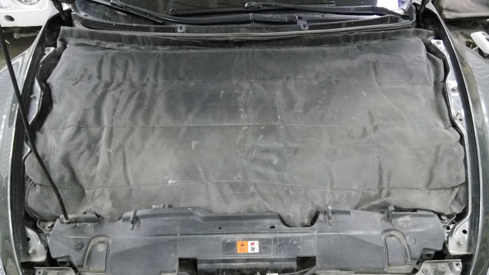 Одеяло на месте — Mazda 6 (2G) GH