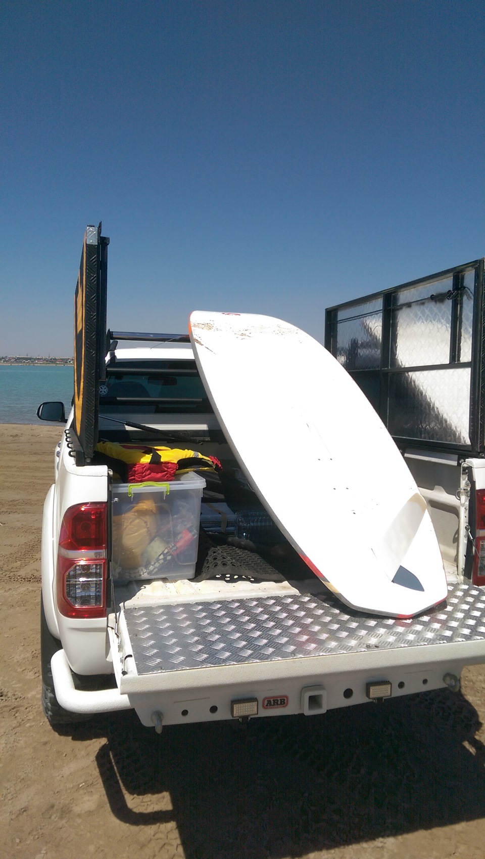 Фото в бортжурнале Toyota Hilux (7G)