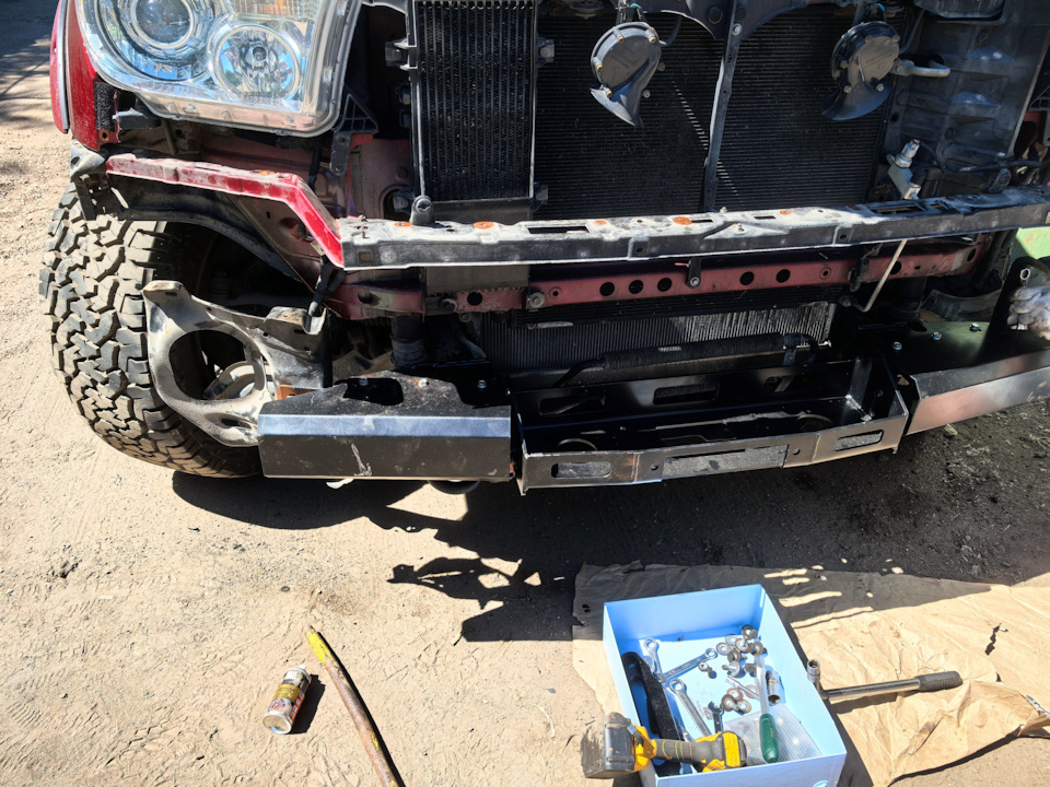 Фото в бортжурнале Toyota Tundra (II)