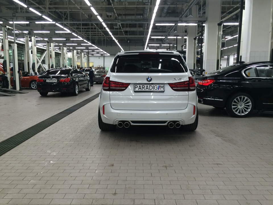 Фото в бортжурнале BMW X5 (F15)