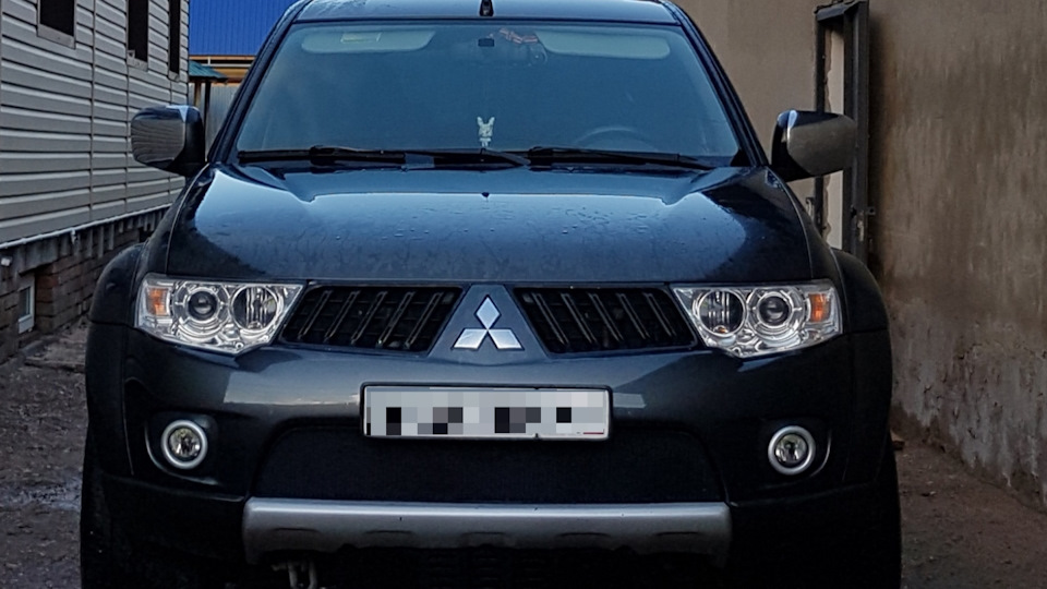 Mitsubishi Pajero Sport PajeroСпортец