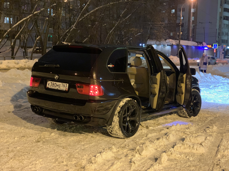 Фото в бортжурнале BMW X5 (E53)
