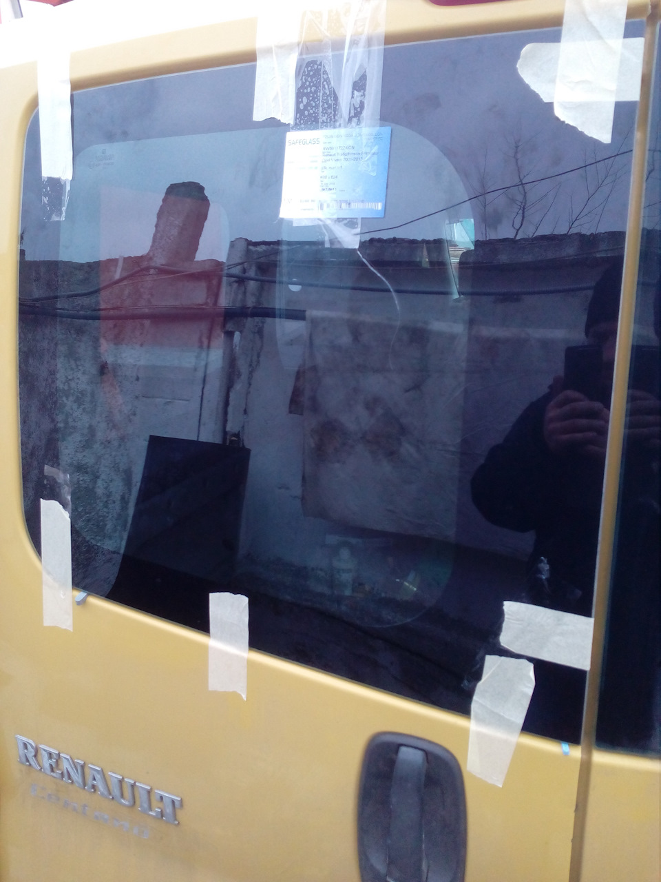 Фото в бортжурнале Renault Trafic (2G)