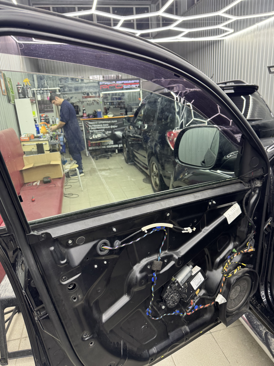 Фото в бортжурнале Volkswagen Touareg (1G)