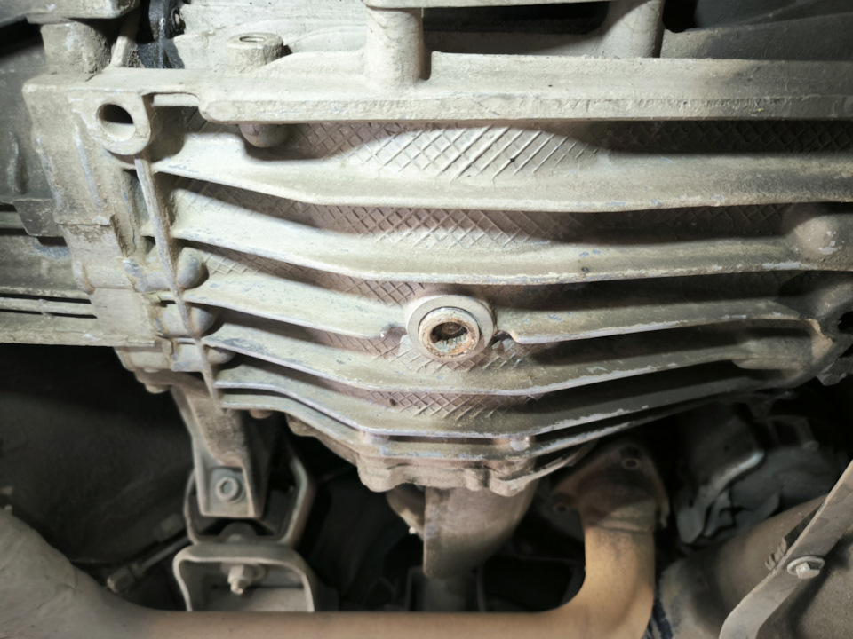 Сливная пробка — Audi A6 (C4)