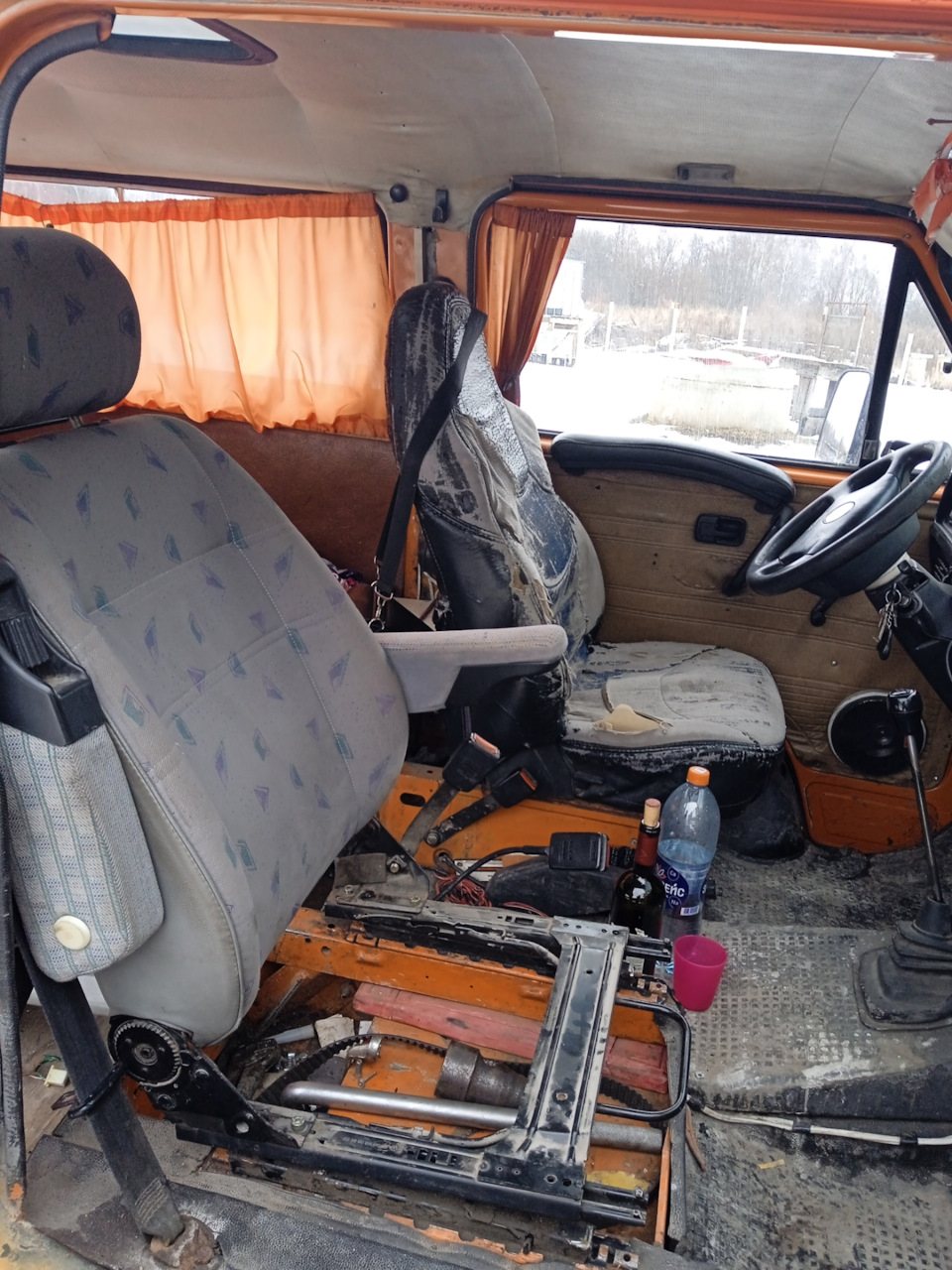 Фото в бортжурнале Volkswagen Transporter T3
