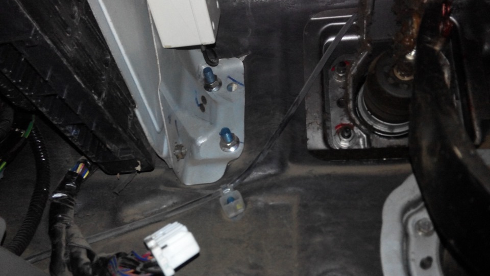 Фото в бортжурнале Mitsubishi L200 (4G)