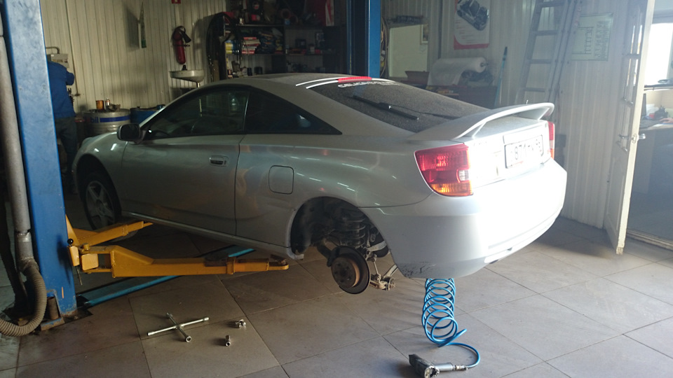 Фото в бортжурнале Toyota Celica (230)