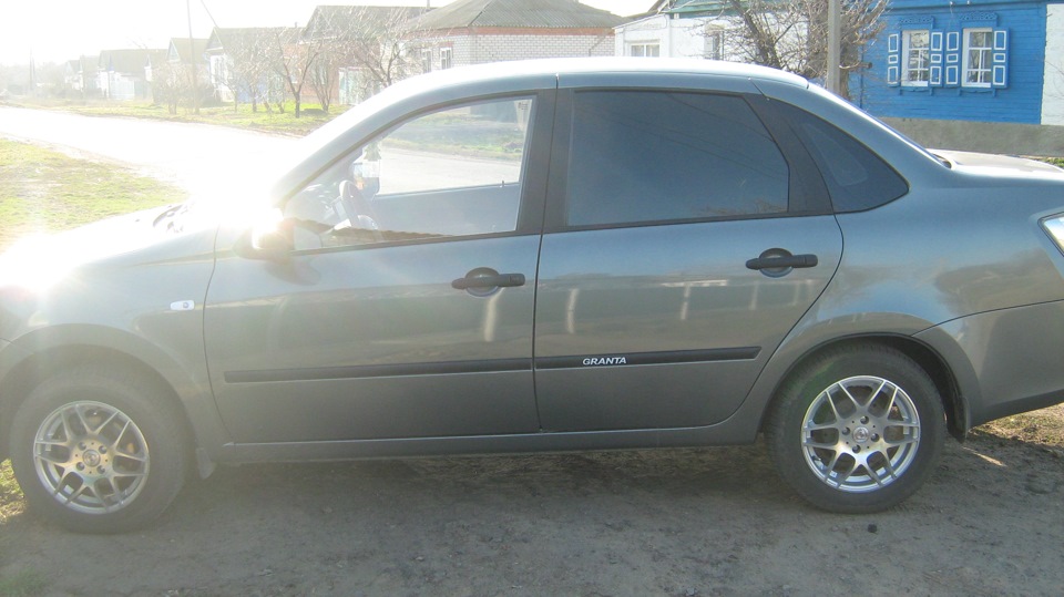 Фото в бортжурнале Lada Granta