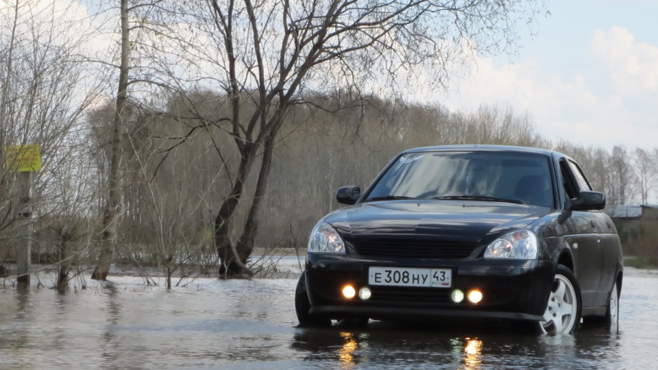 Lada Priora sedan Antipositive