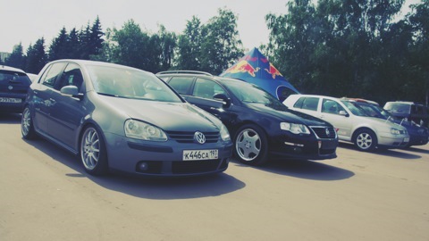 Фото в бортжурнале Volkswagen Passat Variant (B6)