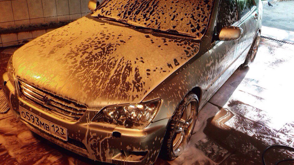 Toyota Altezza 1UZ-FE VVTi