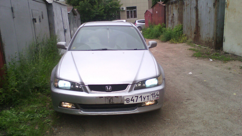 теперь с туманками — Honda Torneo