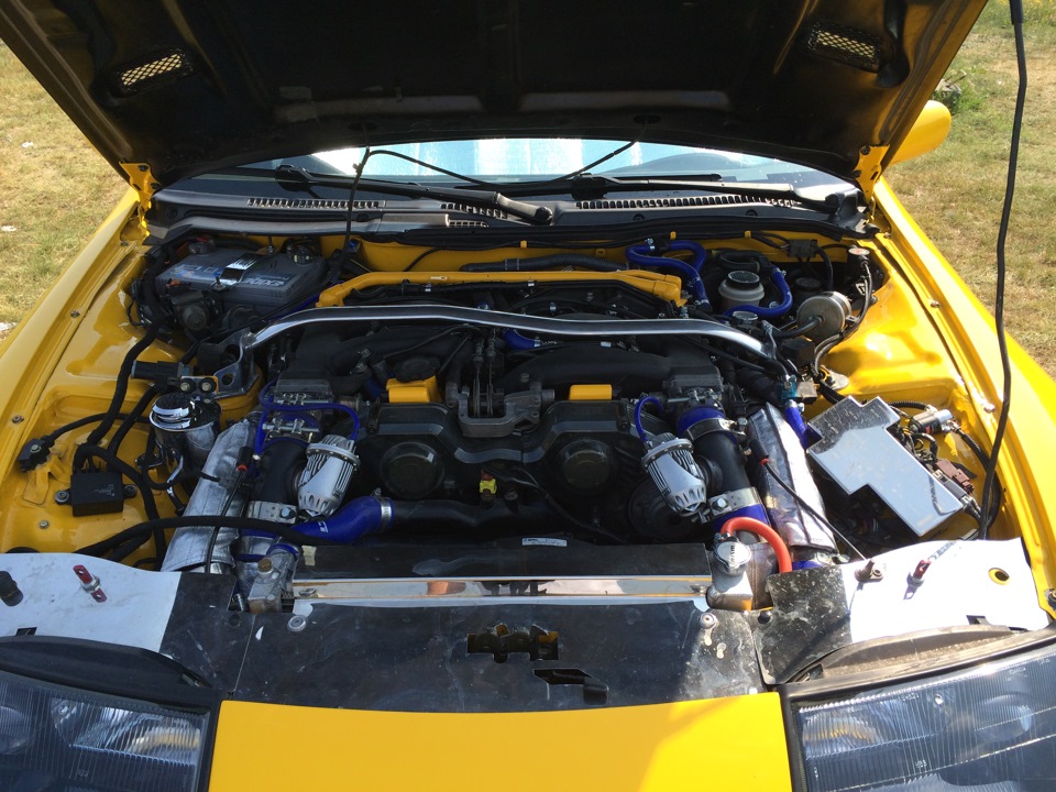 новая подкапотка — Nissan 300ZX (Z32)