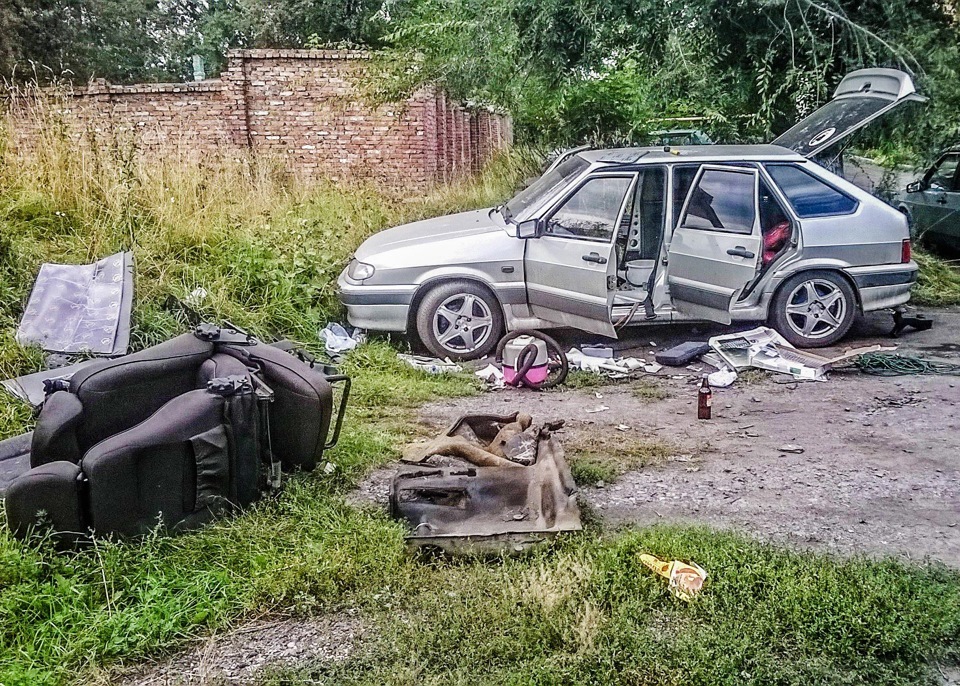 Изо дня в день… — Lada 2114