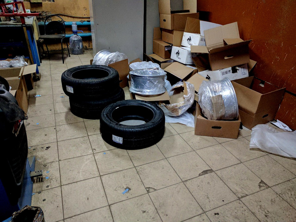 Фото в бортжурнале Volkswagen Tiguan (1G)