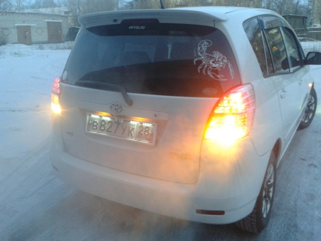 Фото в бортжурнале Toyota Corolla Spacio (E121)